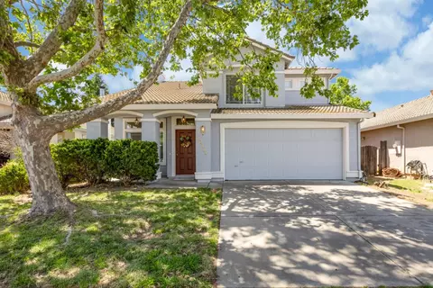 10004 Hampton Oak Dr, Elk Grove, CA 95624