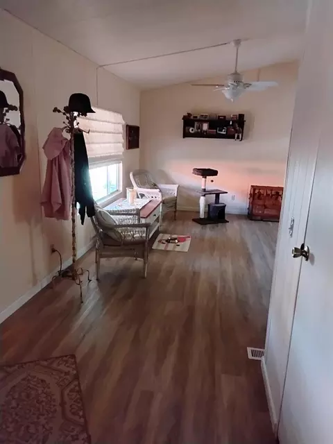 Entry Way - 1200 S Carpenter Rd #6, Modesto, CA 95351 photo 1 of 1
