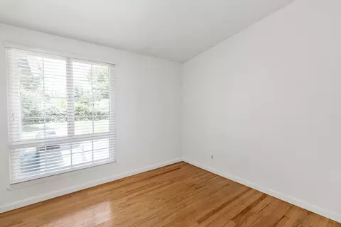 Bedroom - 4813 Saint Lynn Ln, Carmichael, CA 95608 photo 3 of 6