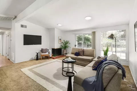 Living - 4813 Saint Lynn Ln, Carmichael, CA 95608 photo 1 of 3