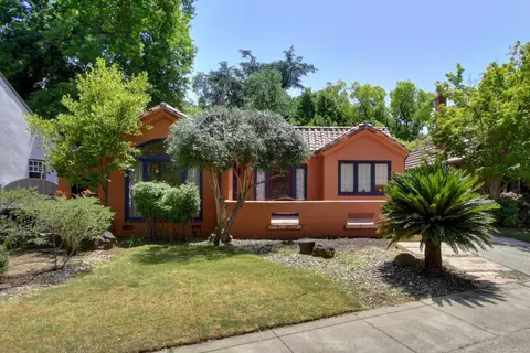 2174 Castro Way, Sacramento, CA 95818