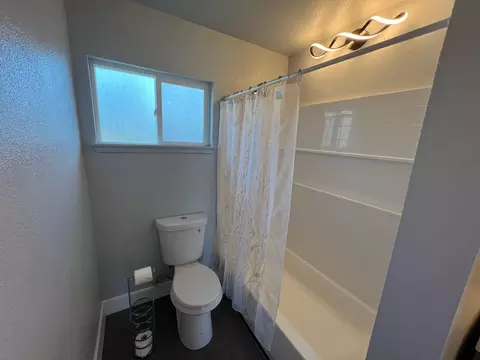 638 Jean St, Modesto, CA 95351 photo 10