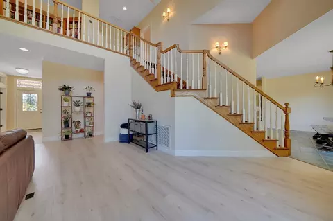 Entry Way - 14950 Moonlight Rdg, Pine Grove, CA 95665 photo 4 of 9