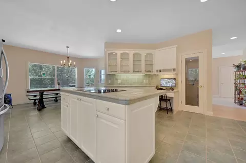 Kitchen - 14950 Moonlight Rdg, Pine Grove, CA 95665 photo 5 of 9