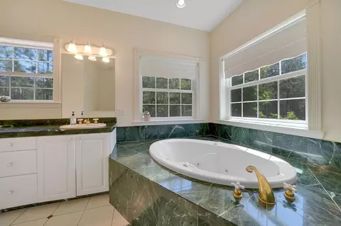 Bath - 14950 Moonlight Rdg, Pine Grove, CA 95665 photo 4 of 7