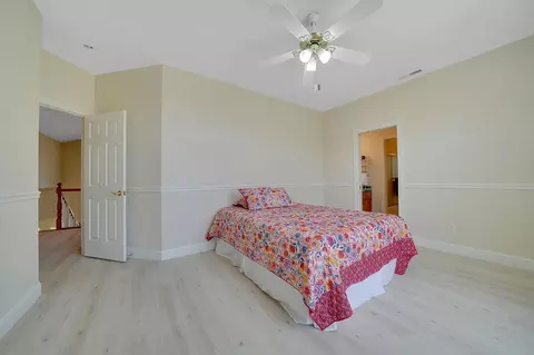 Bedroom - 14950 Moonlight Rdg, Pine Grove, CA 95665 photo 9 of 15