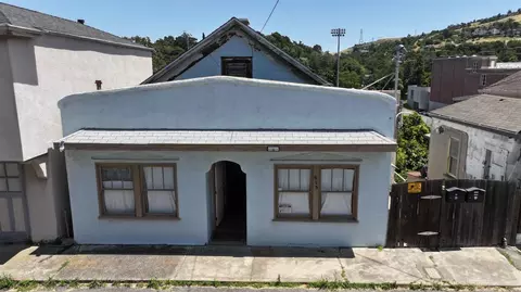 613 3rd Ave, Crockett, CA 94525 photo 3