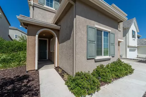21173 Cabernet Dr, Patterson, CA 95363 photo 3