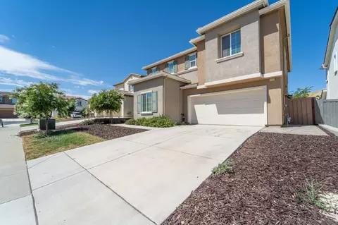 21173 Cabernet Dr, Patterson, CA 95363 photo 2
