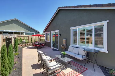 Exterior - 1476 Carson River Loop, Lincoln, CA 95648 photo 4 of 11