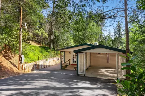 18487 Dunvegan Dr, Applegate, CA 95703 photo 2