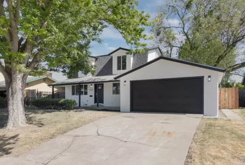 2258 Craig Ave, Sacramento, CA 95832
