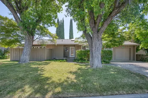 1645 Patricia Ln, Merced, CA 95340 photo 1