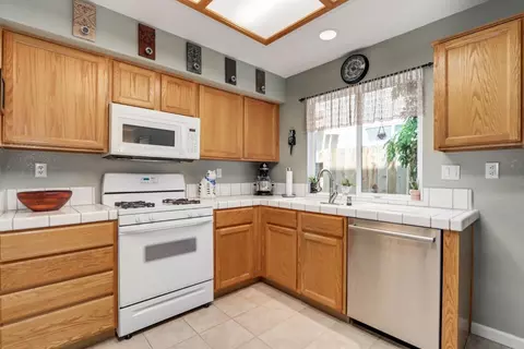 Kitchen - 1316 Madera Ct, Davis, CA 95618 photo 3 of 3