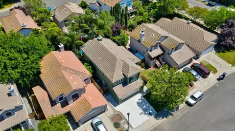 View/Area - 1316 Madera Ct, Davis, CA 95618 photo 2 of 7