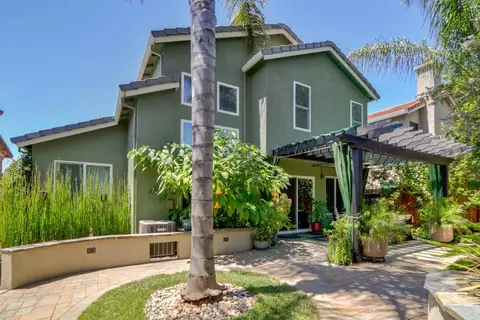 Exterior - 1316 Madera Ct, Davis, CA 95618 photo 5 of 18
