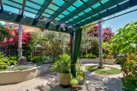 Exterior - 1316 Madera Ct, Davis, CA 95618 photo 11 of 18