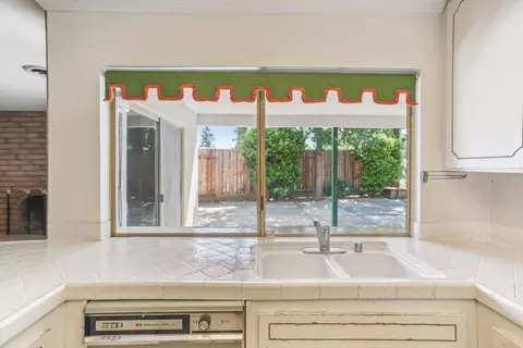 4060 Vista Way, Davis, CA 95618 photo 11