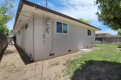 Exterior - 2336 Corbin Ln, Lodi, CA 95242 photo 7 of 7