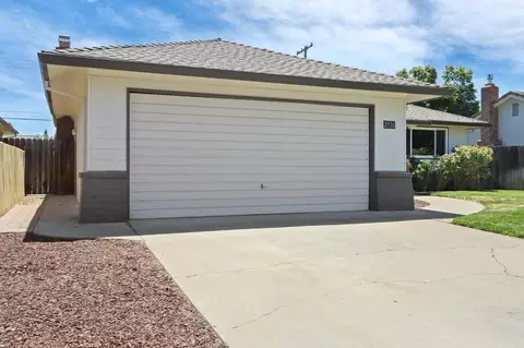 2336 Corbin Ln, Lodi, CA 95242 photo 1
