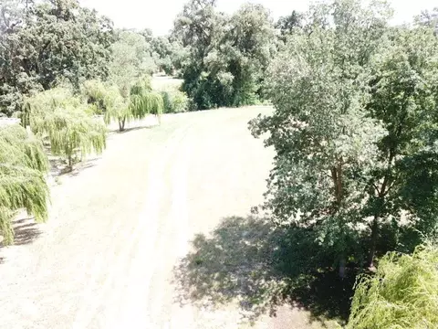 1308 Trails Way, Modesto, CA 95357 photo 2