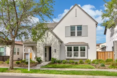 3190 Crocker Dr, Sacramento, CA 95818
