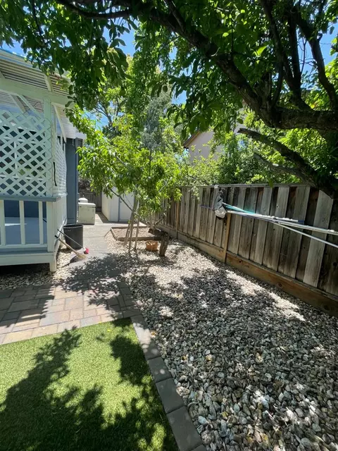 Exterior - 711 W 9th St, Gilroy, CA 95020 photo 10 of 15