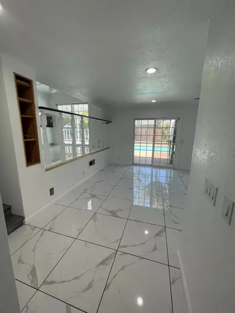 Living - 711 W 9th St, Gilroy, CA 95020 photo 2 of 13