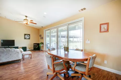 Dining - 9573 Alta Mesa Rd, Wilton, CA 95693 photo 3 of 3