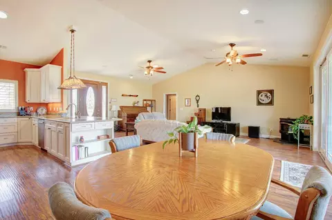 Dining - 9573 Alta Mesa Rd, Wilton, CA 95693 photo 1 of 3
