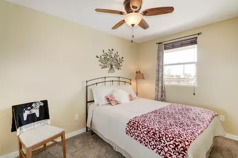 Bedroom - 9856 La Clair Rd, Wilton, CA 95693 photo 4 of 5