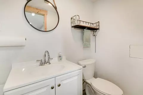 Bath - 9856 La Clair Rd, Wilton, CA 95693 photo 4 of 4