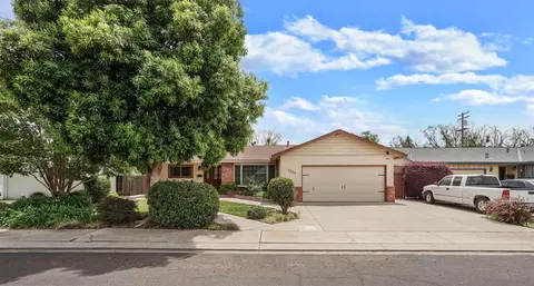 Exterior - 1620 Ascot Dr, Modesto, CA 95350 photo 2 of 19