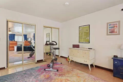 Bedroom - 1620 Ascot Dr, Modesto, CA 95350 photo 4 of 4