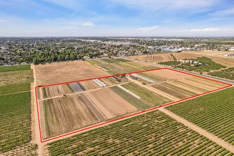 13101 N West Ln, Lodi, CA 95240
