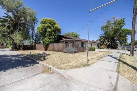 319 W 10th St, Tracy, CA 95376 photo 47