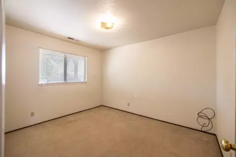 319 W 10th St, Tracy, CA 95376 photo 13