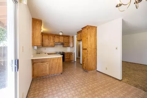 319 W 10th St, Tracy, CA 95376 photo 28