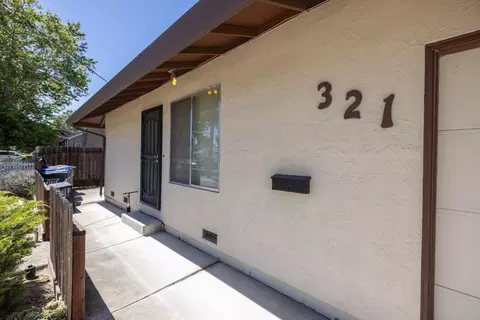319 W 10th St, Tracy, CA 95376 photo 2