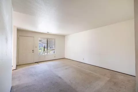319 W 10th St, Tracy, CA 95376 photo 5