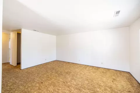 319 W 10th St, Tracy, CA 95376 photo 23