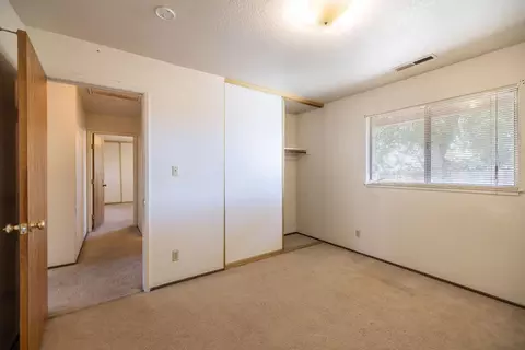 319 W 10th St, Tracy, CA 95376 photo 14