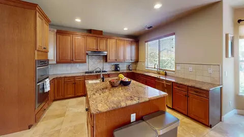 3925 Dell Rd, Carmichael, CA 95608 photo 6