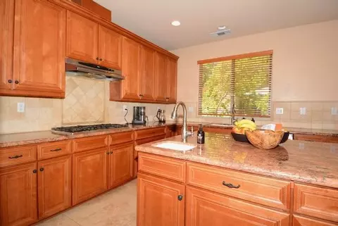 3925 Dell Rd, Carmichael, CA 95608 photo 9