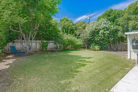 Exterior - 512 Citadel Dr, Davis, CA 95616 photo 4 of 6