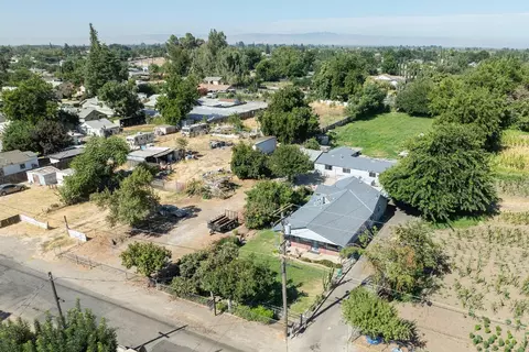 View/Area - 903 Seybold Ave, Modesto, CA 95351 photo 4 of 6