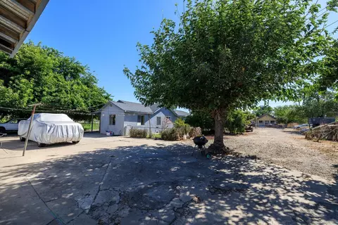 Exterior - 903 Seybold Ave, Modesto, CA 95351 photo 16 of 20