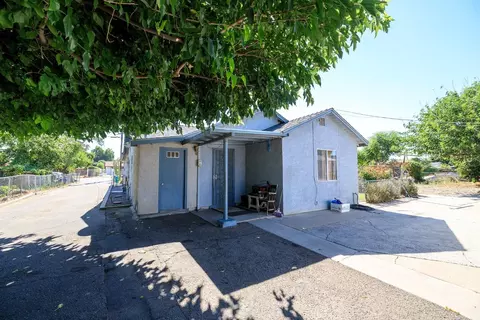 Exterior - 903 Seybold Ave, Modesto, CA 95351 photo 7 of 20