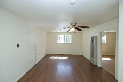 Living - 903 Seybold Ave, Modesto, CA 95351 photo 10 of 13