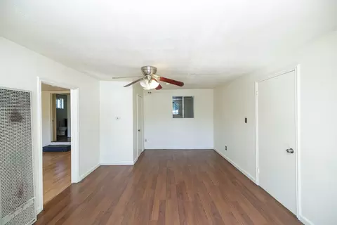 Living - 903 Seybold Ave, Modesto, CA 95351 photo 11 of 13